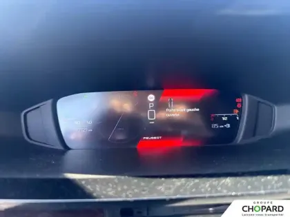 Photo 18 Peugeot 308  PureTech 130ch S&S EAT8