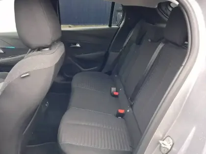 Photo 9 Peugeot 208  Electrique 50 kWh 136ch