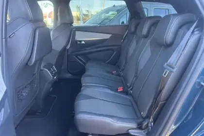 Photo 10 Peugeot 5008  PureTech 130ch S&S BVM6