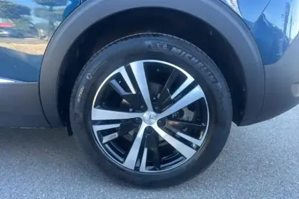 Photo 11 Peugeot 5008  PureTech 130ch S&S BVM6