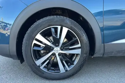 Photo 12 Peugeot 5008  PureTech 130ch S&S BVM6