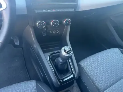 Photo 10 Renault Clio  TCe 90 - 21