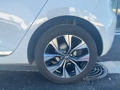 Photo 17 Renault Clio  TCe 90 - 21