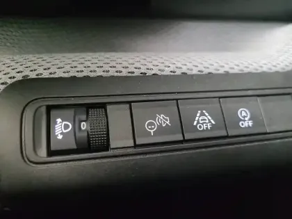 Photo 16 Citroën C3  Turbo 100 ch Manuelle