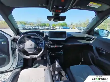 Photo 14 Peugeot 2008  Moteur électrique 136 ch