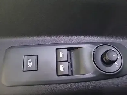 Photo 28 Citroën Berlingo  VAN M DIESEL 100 CH MANUELLE