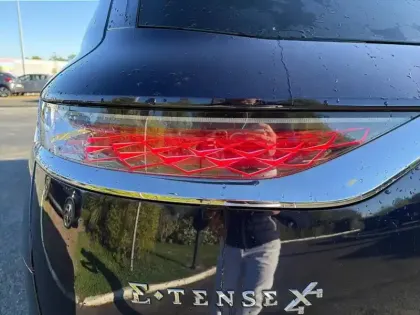 Photo 16 DS DS 7 DS7 Crossback Hybride 300 E-Tense EAT8 4x4