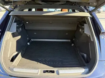 Photo 5 DS DS 7 DS7 Crossback Hybride 300 E-Tense EAT8 4x4