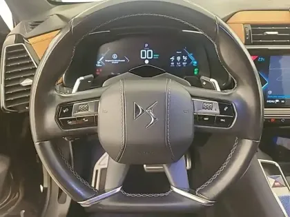 Photo 32 DS DS 7 DS7 Crossback Hybride 300 E-Tense EAT8 4x4