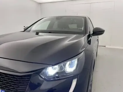 Photo 23 Peugeot 208  Electrique 50 kWh 136ch