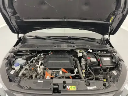 Photo 20 Peugeot 208  Electrique 50 kWh 136ch