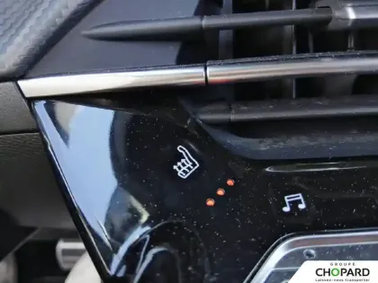 Photo 16 Peugeot 208  Electrique 50 kWh 136ch