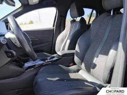 Photo 9 Peugeot 208  Electrique 50 kWh 136ch