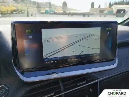 Photo 12 Peugeot 208  Electrique 50 kWh 136ch