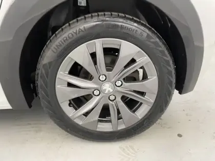 Photo 14 Peugeot 208  Electrique 50 kWh 136ch