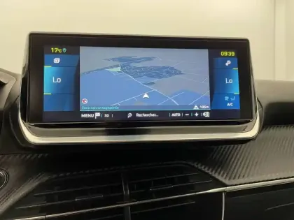 Photo 18 Peugeot 208  Electrique 50 kWh 136ch