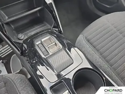 Photo 17 Peugeot 2008  Electrique 136 ch