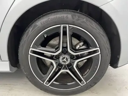 Photo 16 Mercedes Classe A  250 e Hybrid EQ 8G-DCT