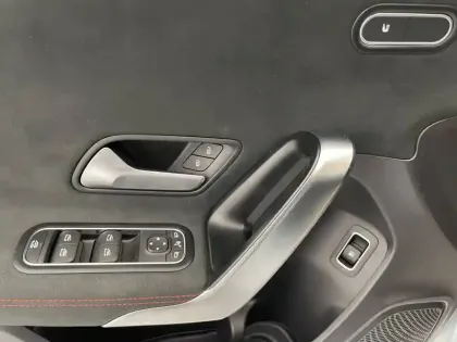 Photo 27 Mercedes Classe A  250 e Hybrid EQ 8G-DCT