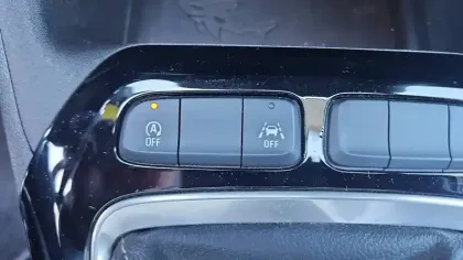 Photo 24 Opel Corsa  1.2 75 ch BVM5