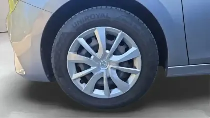 Photo 8 Opel Corsa  1.2 75 ch BVM5