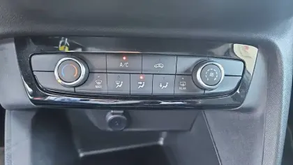 Photo 23 Opel Corsa  1.2 75 ch BVM5