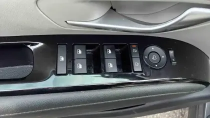 Photo 27 Hyundai Tucson  1.6 T-GDI 215 Hybrid BVA6