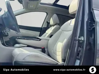 Photo 11 Hyundai Tucson  1.6 T-GDI 215 Hybrid BVA6