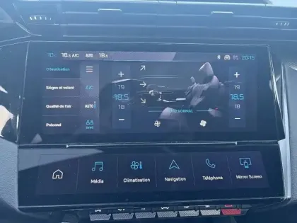 Photo 24 Peugeot 308  PHEV 180 e-EAT8