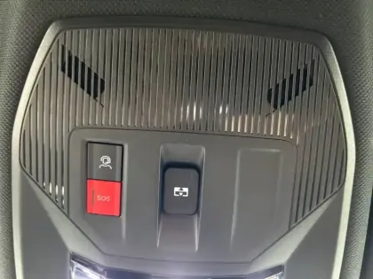 Photo 59 Peugeot 308  PHEV 180 e-EAT8