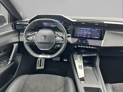 Photo 36 Peugeot 308  PHEV 180 e-EAT8