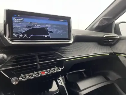 Photo 27 Peugeot 208  Hybrid 110 e-DCS6