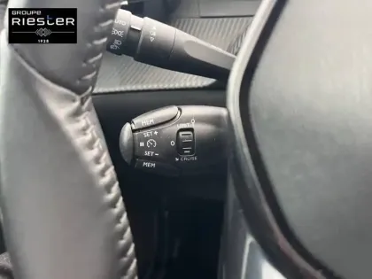 Photo 19 Peugeot 208  Electrique 50 kWh 136ch
