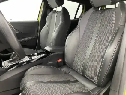 Photo 13 Peugeot 208  PureTech 100 S&S BVM6