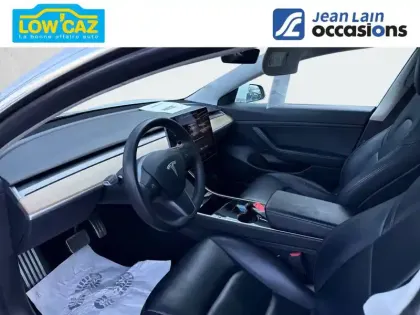 Photo 10 Tesla Model 3  Standard Range Plus RWD