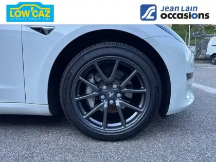 Photo 8 Tesla Model 3  Standard Range Plus RWD