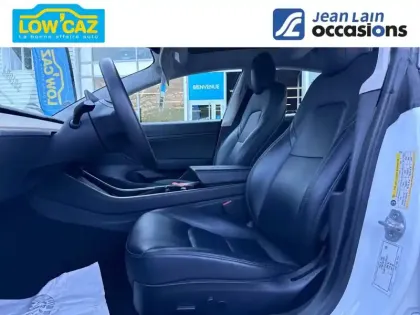 Photo 17 Tesla Model 3  Standard Range Plus RWD