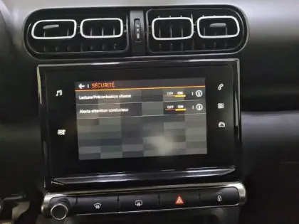 Photo 41 Citroën C3 Aircross  PureTech 110 S&S BVM6