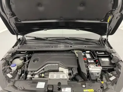 Photo 20 Peugeot 208  Hybrid 110 e-DCS6