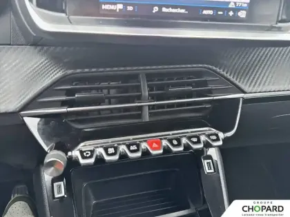 Photo 8 Peugeot 208  PureTech 75 S&S BVM5