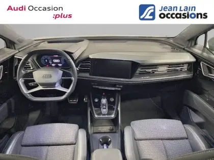 Photo 17 Audi Q4  e-tron 40 204 ch 82 kWh