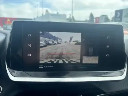 Photo 17 Peugeot 208  Electrique 50 kWh 136ch