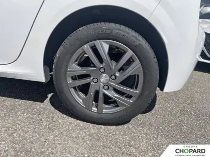 Photo 10 Peugeot 208  PureTech 100 S&S BVM6