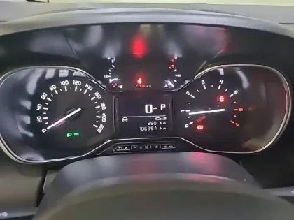 Photo 9 Citroën C3 Aircross  BlueHDi 120 S&S EAT6