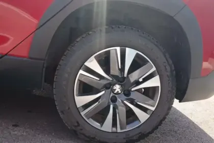 Photo 11 Peugeot 2008  PureTech 110ch S&S EAT6