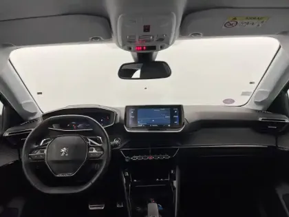 Photo 29 Peugeot 208  PureTech 100 S&S EAT8