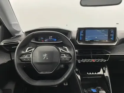 Photo 21 Peugeot 208  PureTech 100 S&S EAT8