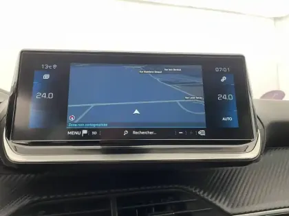 Photo 19 Peugeot 208  PureTech 100 S&S EAT8