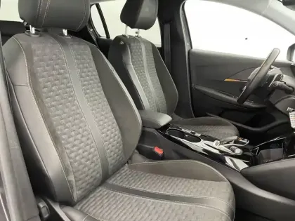 Photo 26 Peugeot 208  PureTech 100 S&S EAT8