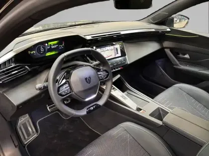 Photo 7 Peugeot 408  Hybrid 145 e-DCS6